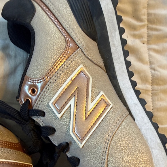 New Balance  Gold Rose gold Black 574 Sneakers - Picture 5 of 6
